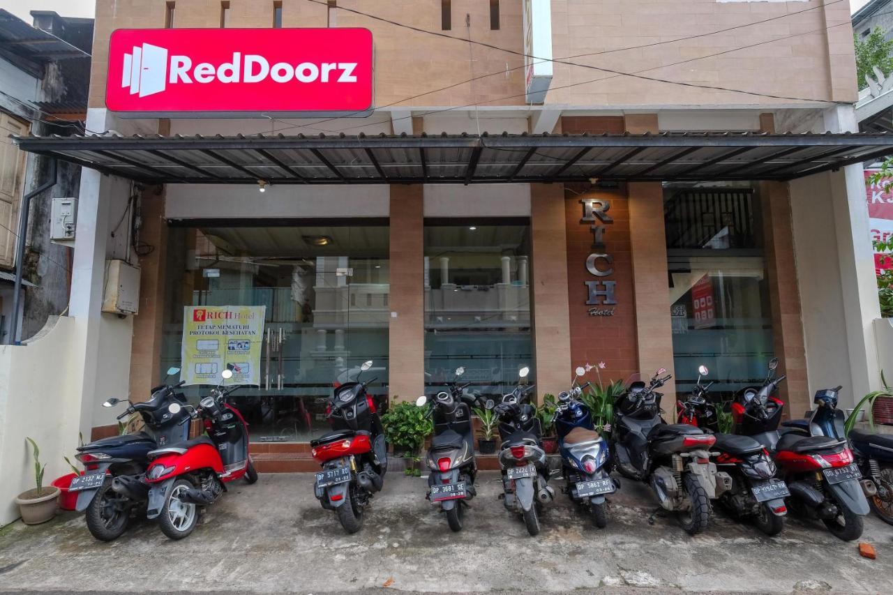Reddoorz At Hotel Rich Parepare Near Pantai Mattirotasi Εξωτερικό φωτογραφία