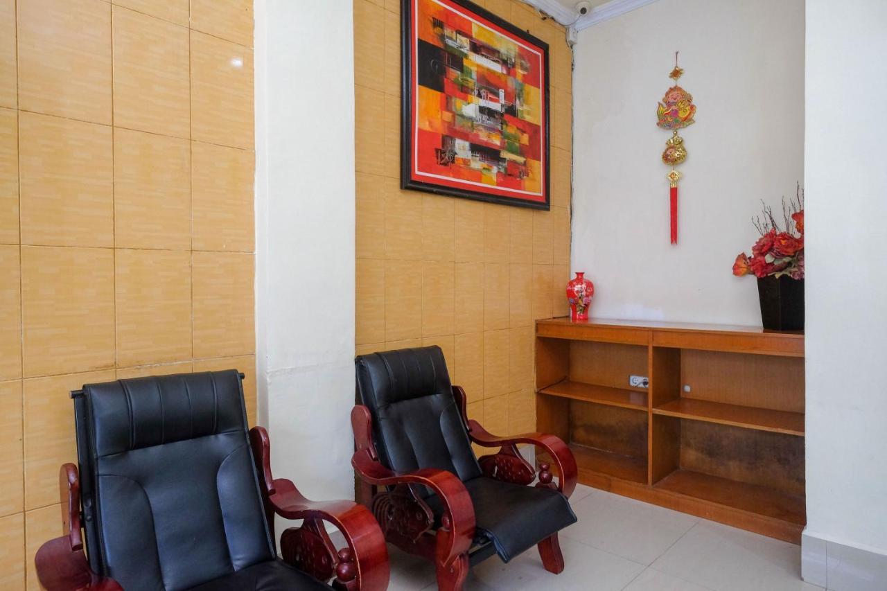 Reddoorz At Hotel Rich Parepare Near Pantai Mattirotasi Εξωτερικό φωτογραφία